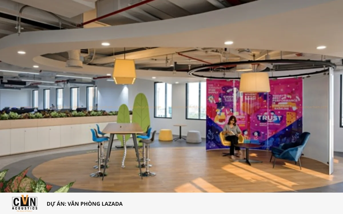 5. VAN PHONG LAZADA 2